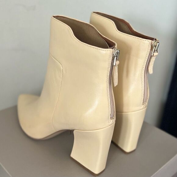 FRANCO SARTO Venture Leather Bootie Boot, Beige/White, Block Heel, Size 9, NWT - Picture 7 of 16